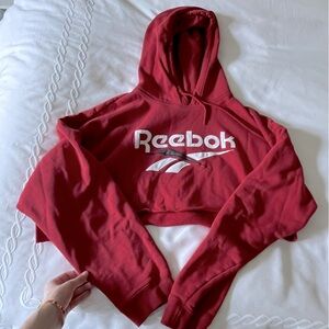 Vintage Reebok oversized cropped hoodie